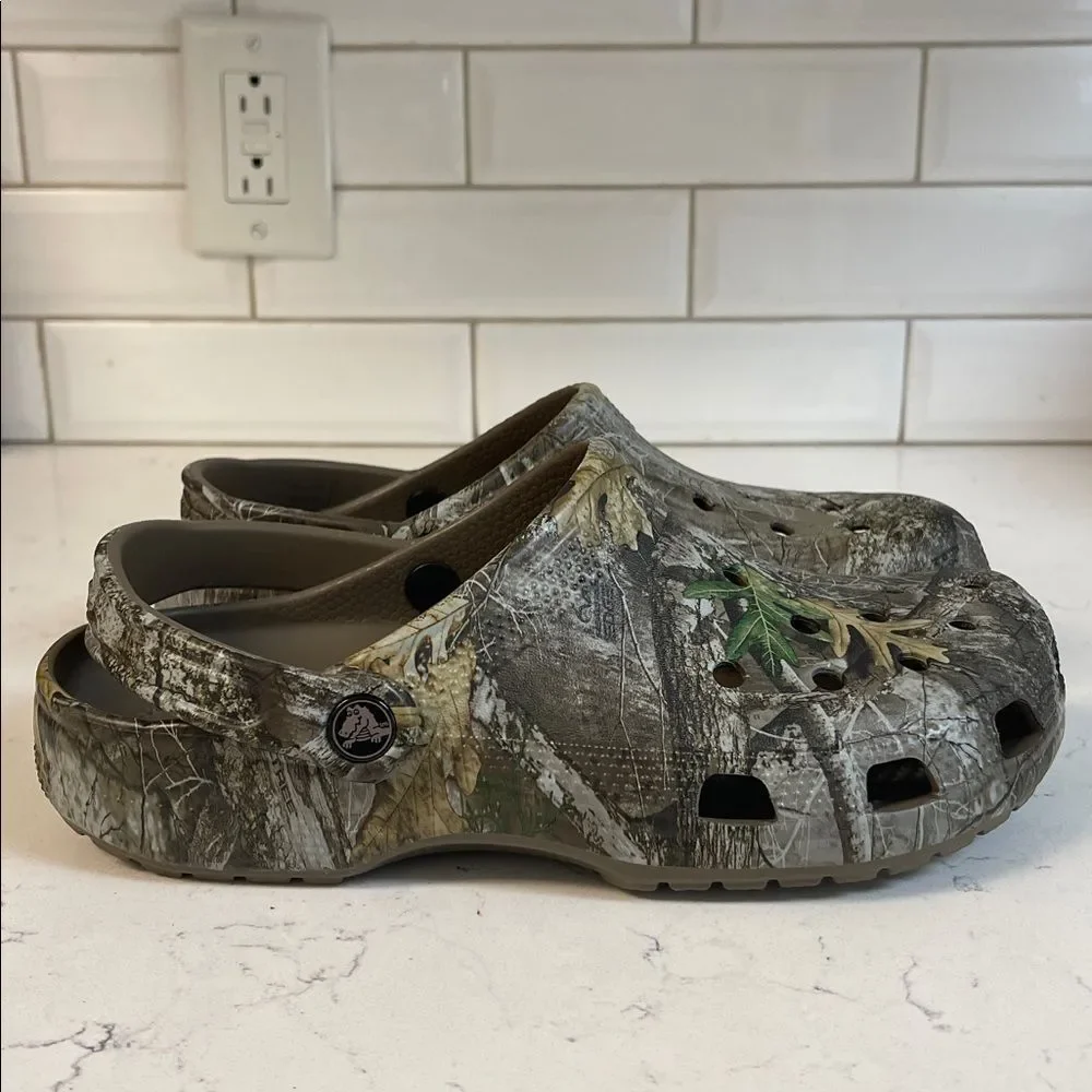 CROCS REALTREE X CLASSIC CLOG 'EDGE CAMO - WALNUT' Mens Size 10 Worn 4-5 Times